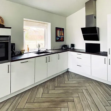 Σπίτι διακοπών Two-bedroom In Hyltebruk